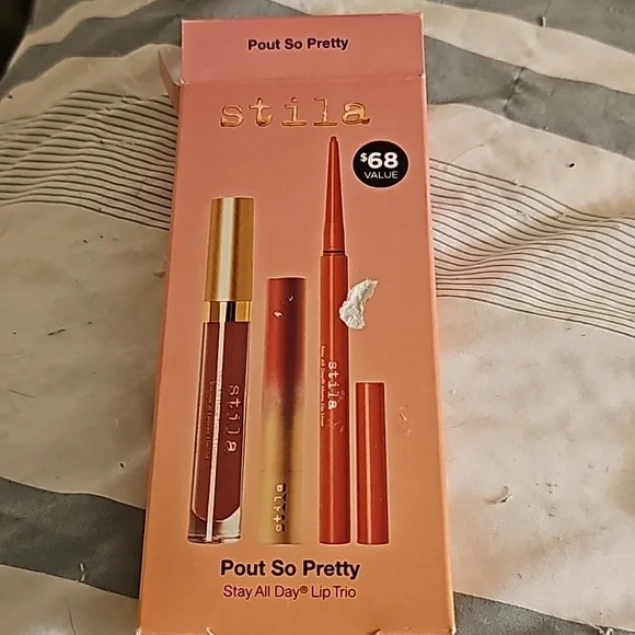 Stila Makeup Set Pout So Pretty NWT - Picture 8 of 8